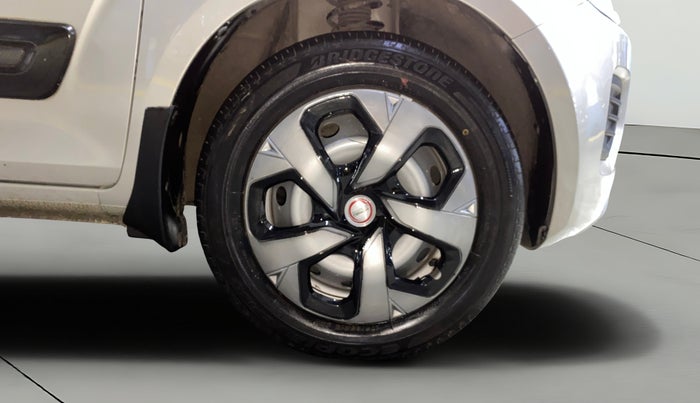 2022 Maruti IGNIS SIGMA 1.2, Petrol, Manual, 5,802 km, Right Front Wheel