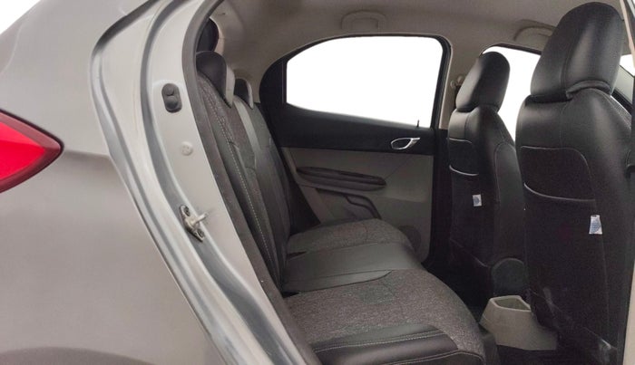 2018 Tata Tiago XZ PETROL, Petrol, Manual, 15,760 km, Right Side Rear Door Cabin