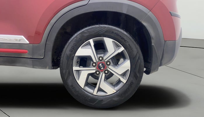 2020 KIA SONET GTX PLUS 1.0 IMT, Petrol, Manual, 31,277 km, Left Rear Wheel