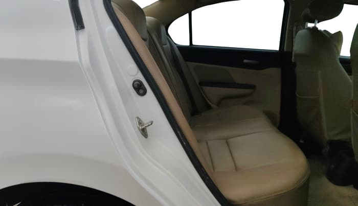 2021 Honda Amaze 1.2L I-VTEC V, Petrol, Manual, 55,385 km, Right Side Rear Door Cabin