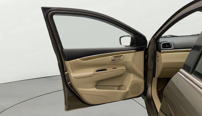 2019 Maruti Ciaz ALPHA  AT 1.5 SHVS PETROL, Petrol, Automatic, 35,780 km, LHS Front Door