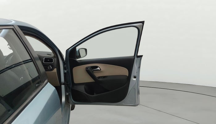 2012 Volkswagen Polo HIGHLINE1.2L, Petrol, Manual, 95,466 km, RHS Front Door