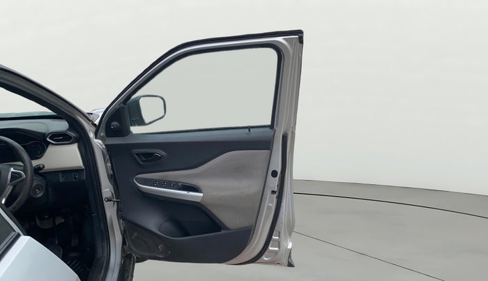 2023 Nissan MAGNITE XE, Petrol, Manual, 51,211 km, RHS Front Door