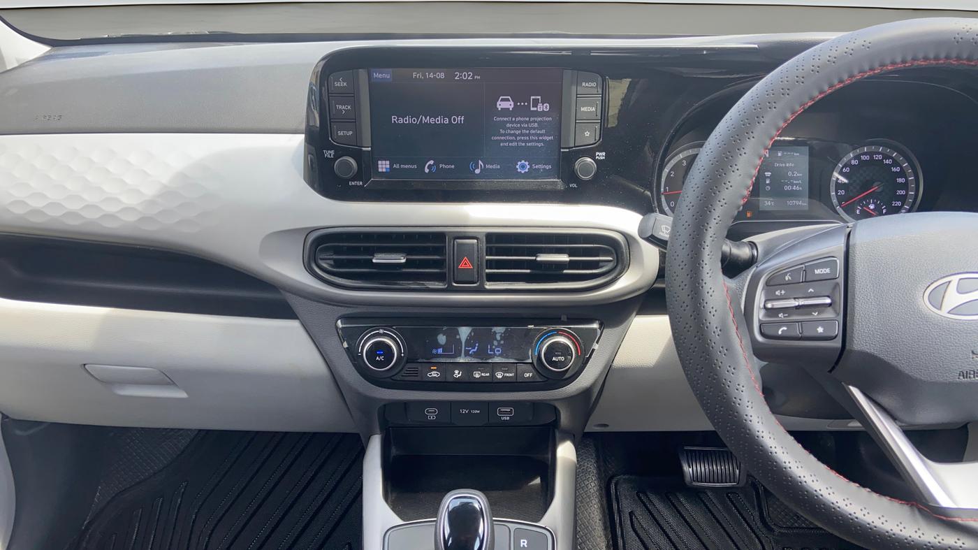 2024 Hyundai GRAND I10 NIOS SPORTZ AMT 1.2 KAPPA VTVT, Petrol, Automatic, 10,776 km, Air Conditioner