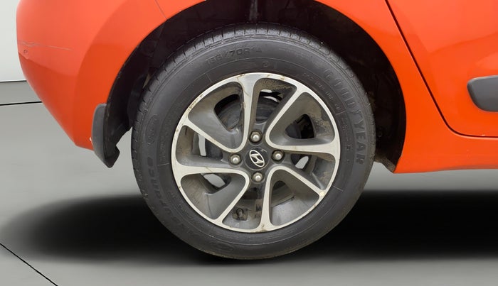 2018 Hyundai Grand i10 SPORTZ (O) AT 1.2 KAPPA VTVT, Petrol, Automatic, 59,569 km, Right Rear Wheel