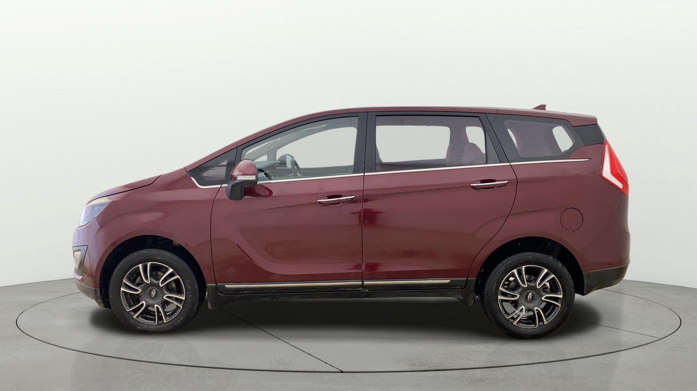 2018 Mahindra MARAZZO M8 7 STR, Diesel, Manual, 84,153 km, Left Side