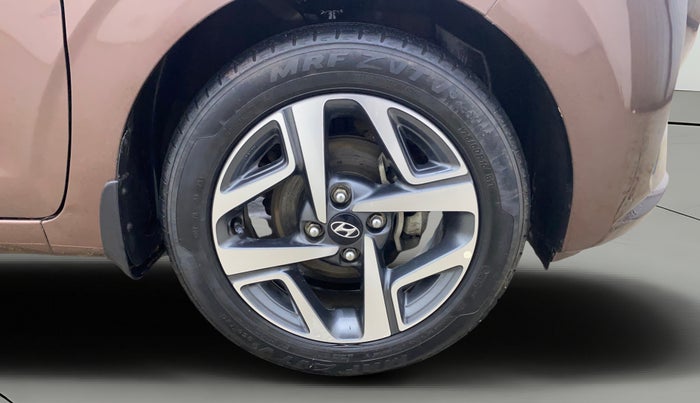 2021 Hyundai AURA SX 1.2, Petrol, Manual, 21,246 km, Right Front Wheel