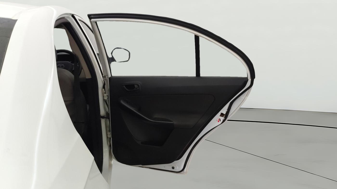 2019 Tata Zest XM PETROL, CNG, Manual, 69,676 km, RHS Rear Door