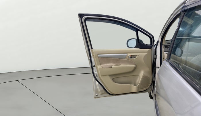 2014 Maruti Ertiga VXI CNG, CNG, Manual, 92,300 km, LHS Front Door