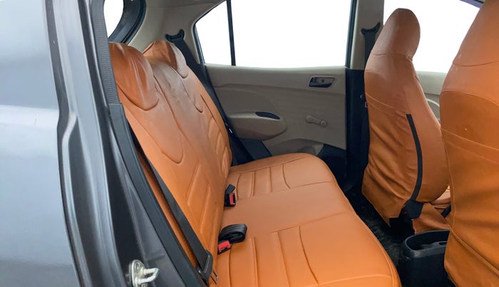 2019 Hyundai NEW SANTRO ERA EXECUTIVE, CNG, Manual, 46,959 km, Right Side Rear Door Cabin