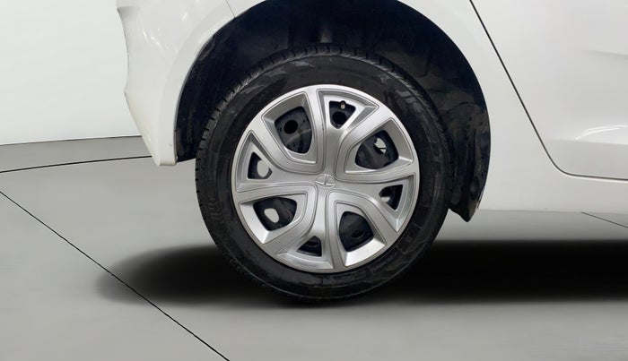 2021 Tata ALTROZ XM PLUS DIESEL, Diesel, Manual, 80,846 km, Right Rear Wheel