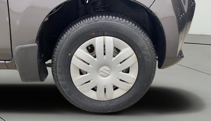 2015 Maruti Alto 800 LXI, Petrol, Manual, 29,203 km, Right Front Wheel
