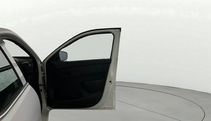 2020 Renault Kwid RXL 1.0, Petrol, Manual, 6,976 km, RHS Front Door