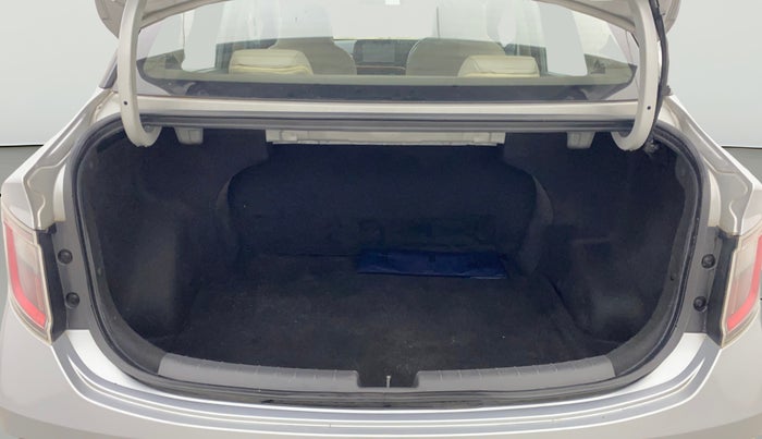 2021 Hyundai AURA SX PLUS 1.2 AMT, Petrol, Automatic, 32,980 km, Boot Open Zoomed View