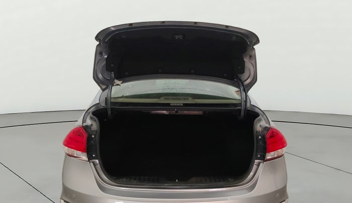 2020 Maruti Ciaz ALPHA  AT 1.5 SHVS PETROL, Petrol, Automatic, 71,572 km, Boot Door Open