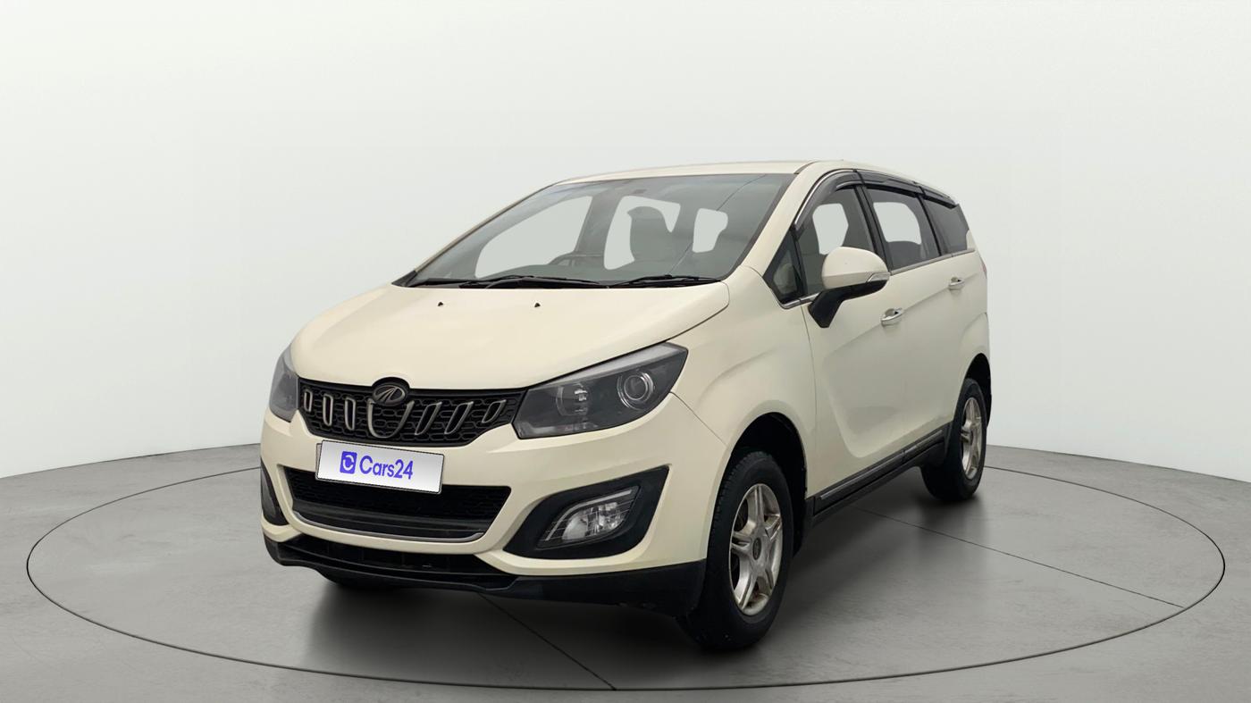 2019 Mahindra MARAZZO M6 7 STR, Diesel, Manual, 94,253 km, Left Front Diagonal