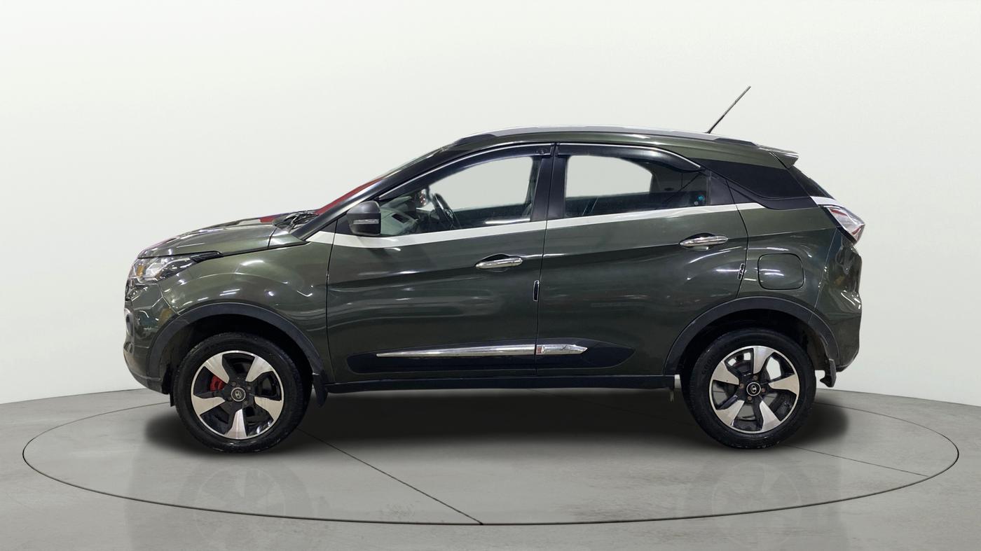 2022 Tata NEXON XM SUNROOF PETROL, CNG, Manual, 29,802 km, Left Side