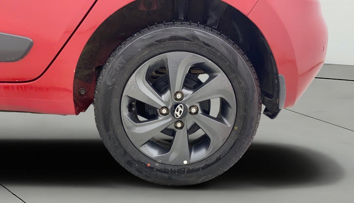2018 Hyundai Grand i10 SPORTZ 1.2 KAPPA VTVT DUAL TONE, Petrol, Manual, 59,728 km, Left Rear Wheel