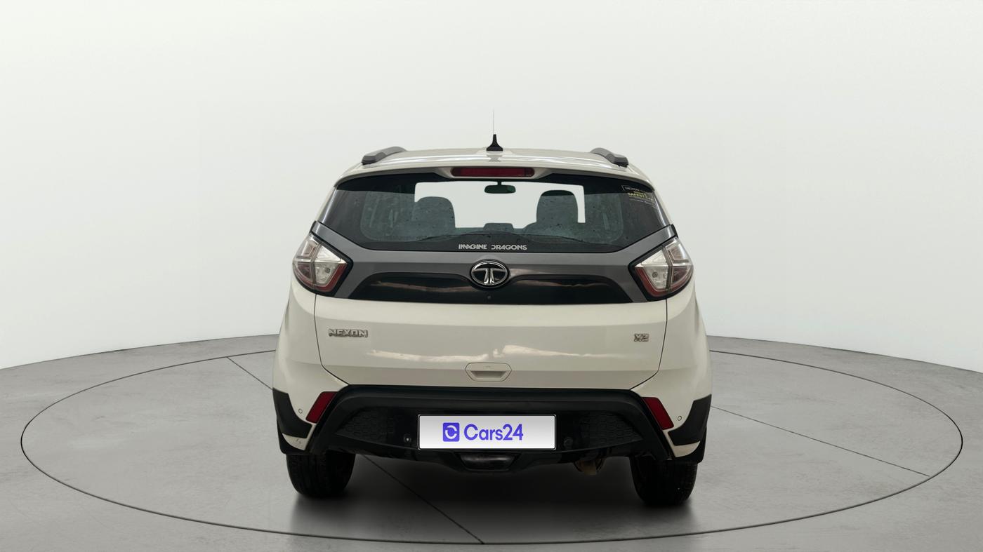 2019 Tata NEXON XZ DIESEL, Diesel, Manual, 88,905 km, Back/Rear