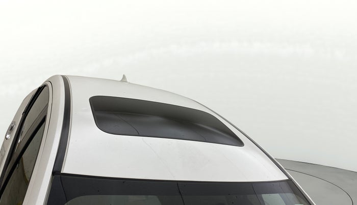 2016 Honda City 1.5L I-VTEC VX (O) MT, Petrol, Manual, 1,20,304 km, Roof