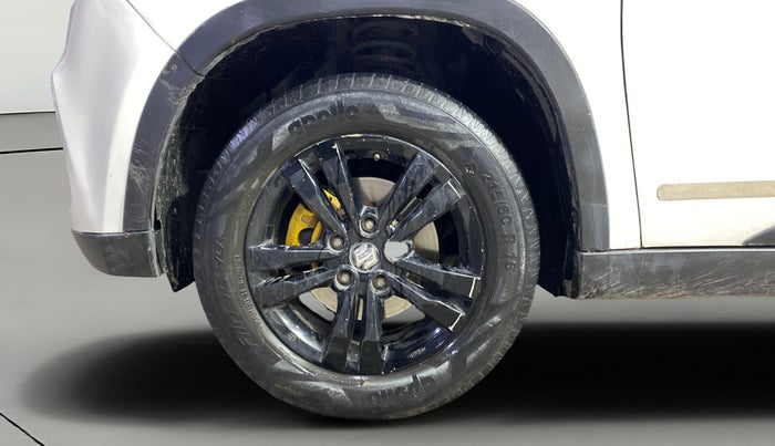 2018 Maruti Vitara Brezza ZDI, Diesel, Manual, 75,894 km, Left Front Wheel