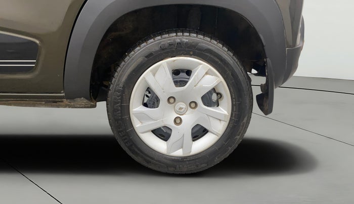 2022 Renault Kwid RXT 1.0 AMT, Petrol, Automatic, 15,747 km, Left Rear Wheel