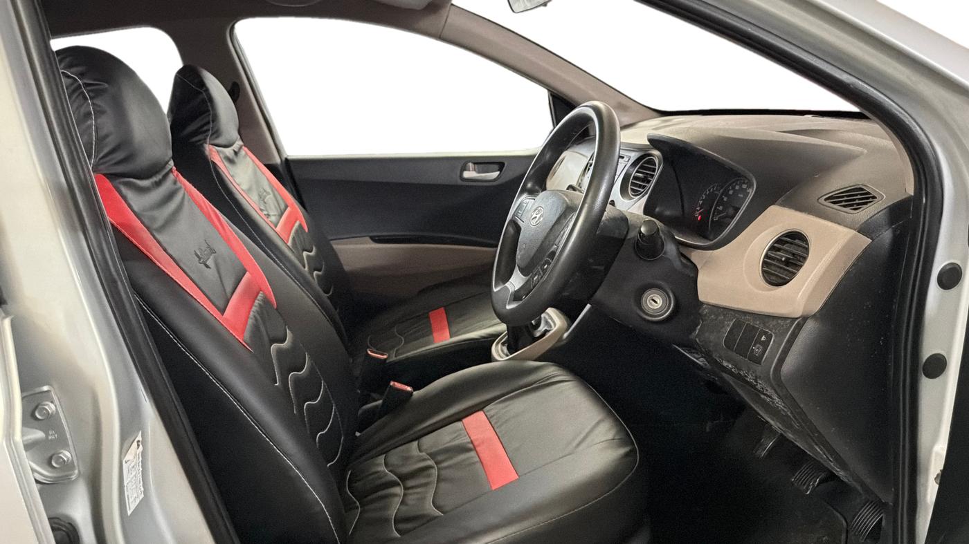 2015 Hyundai Grand i10 SPORTZ 1.2 KAPPA VTVT, Petrol, Manual, 85,913 km, Right Side Front Door Cabin