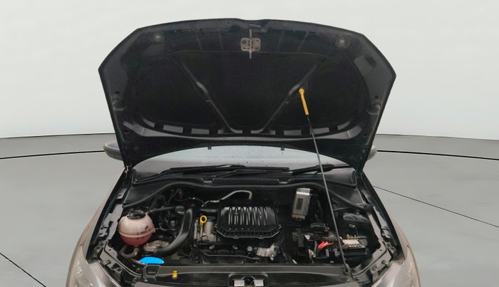 2018 Volkswagen Polo COMFORTLINE 1.0L MPI, Petrol, Manual, 46,386 km, Open Bonet