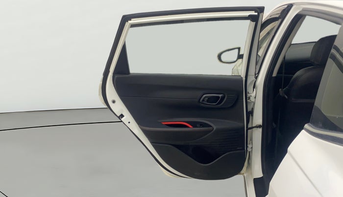 2021 Hyundai NEW I20 ASTA (O) 1.2 MT, Petrol, Manual, 69,787 km, LHS Rear Door