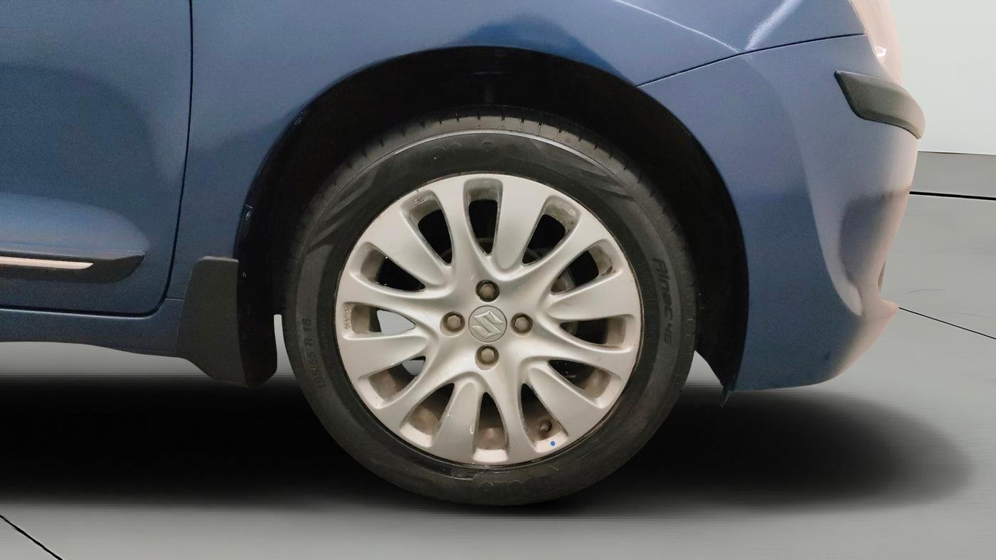 2017 Maruti Baleno ZETA PETROL 1.2, Petrol, Manual, 38,462 km, Right Front Wheel