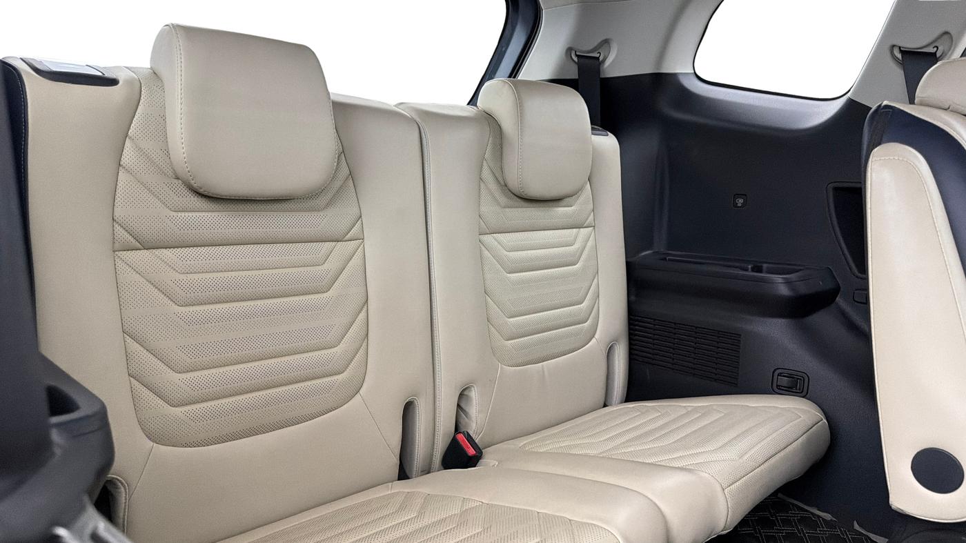 2022 KIA CARENS LUXURY PLUS 1.4 PETROL DCT 6 STR, Petrol, Automatic, 89,668 km, Third Seat Row ( optional )