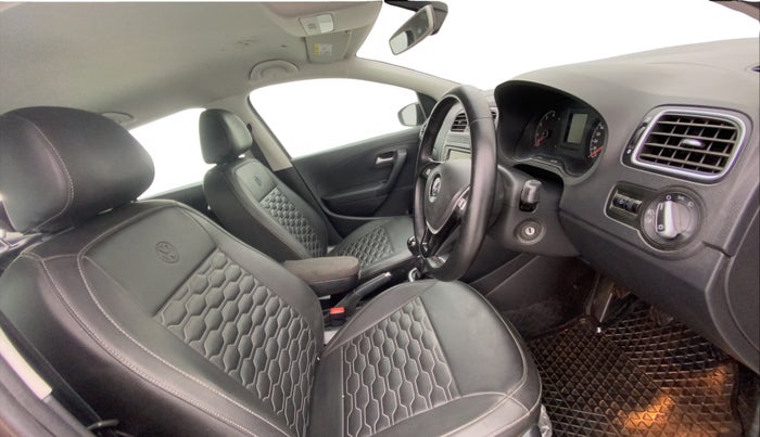 2021 Volkswagen Polo HIGHLINE PLUS 1.0, Petrol, Manual, 38,721 km, Right Side Front Door Cabin