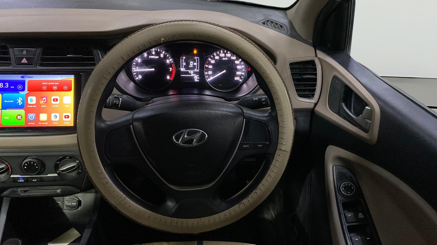 2017 Hyundai Elite i20 MAGNA 1.2, Petrol, Manual, 49,487 km, Steering Wheel Close Up