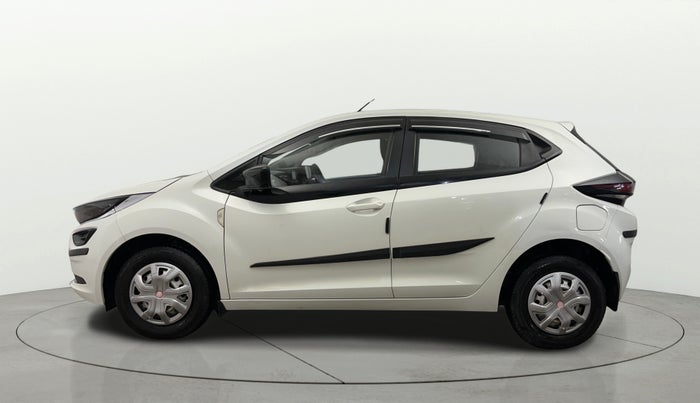 2021 Tata ALTROZ XE PETROL, Petrol, Manual, 17,222 km, Left Side