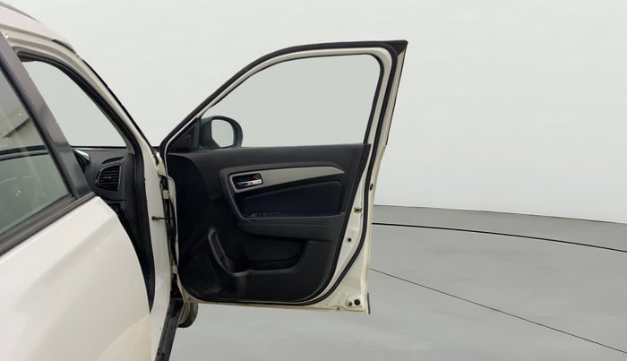 2018 Maruti Vitara Brezza ZDI, Diesel, Manual, 39,636 km, RHS Front Door