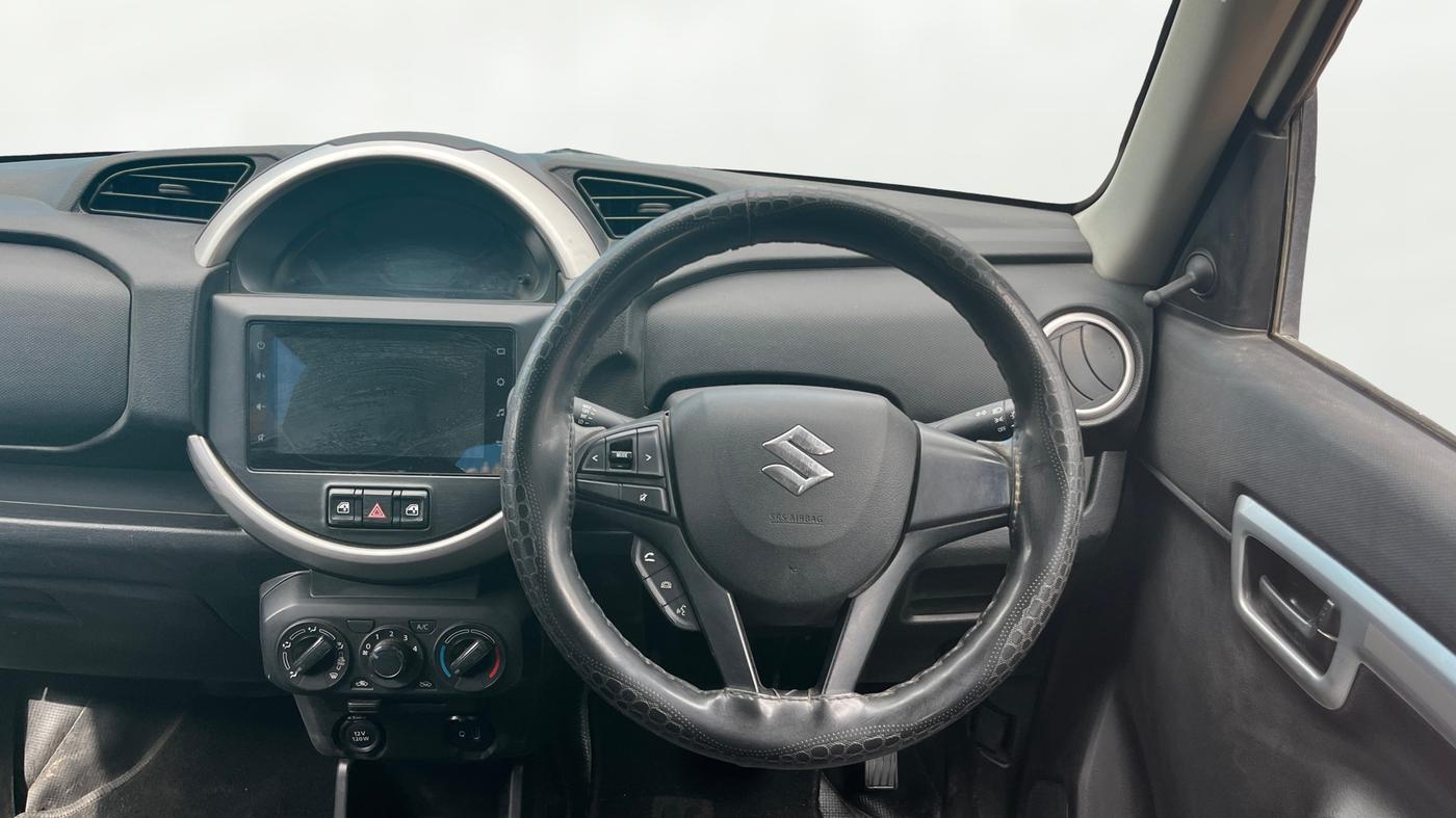 2020 Maruti S PRESSO VXI PLUS AMT, Petrol, Automatic, 35,696 km, Steering Wheel Close Up