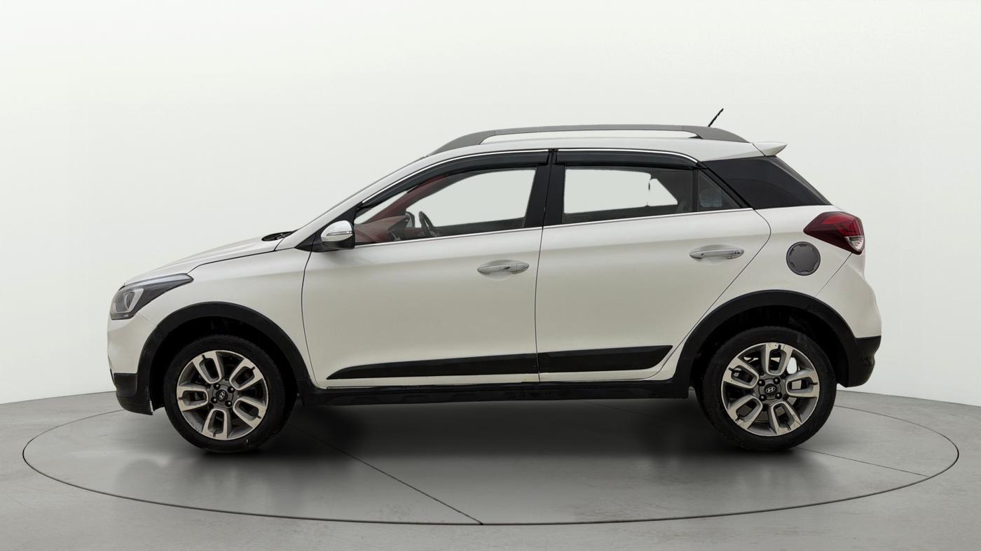 2015 Hyundai i20 Active 1.2 SX, Petrol, Manual, 76,929 km, Left Side