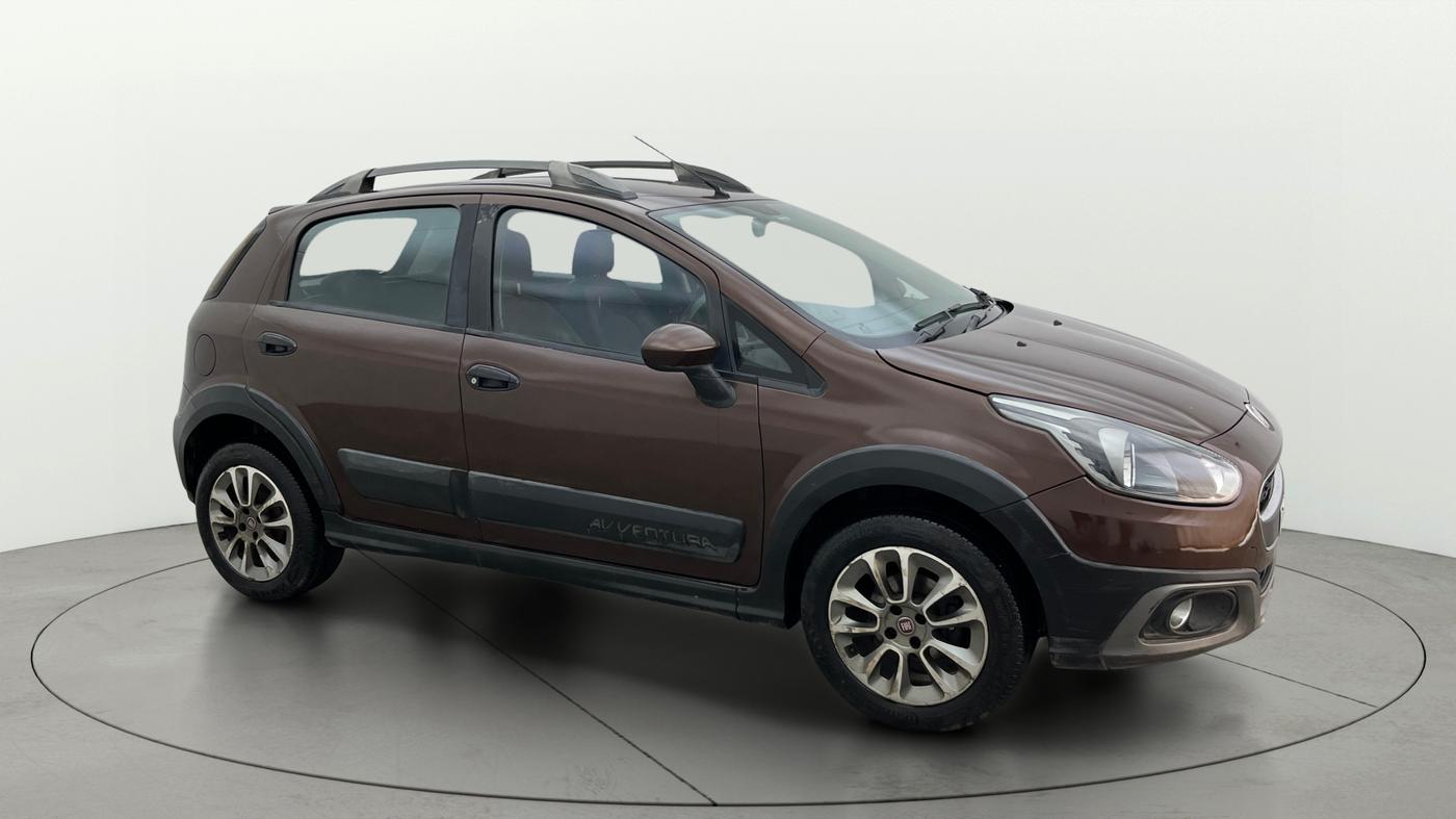 2014 Fiat Avventura EMOTION MULTIJET 1.3, Diesel, Manual, 1,11,987 km, Right Front Diagonal