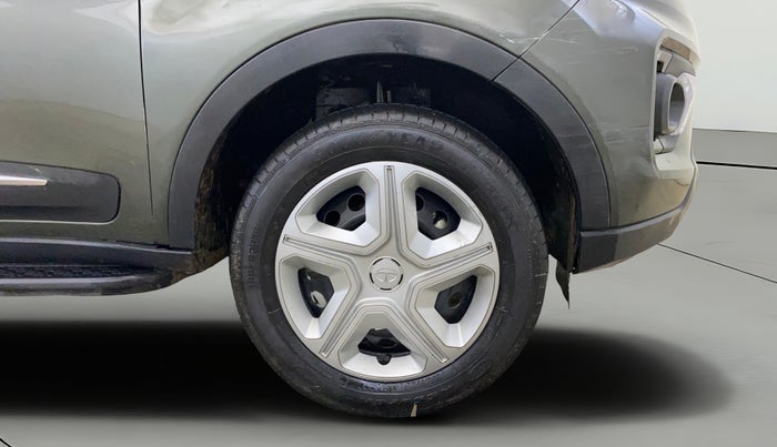 2023 Tata NEXON XMA PETROL, CNG, Automatic, 17,349 km, Right Front Wheel