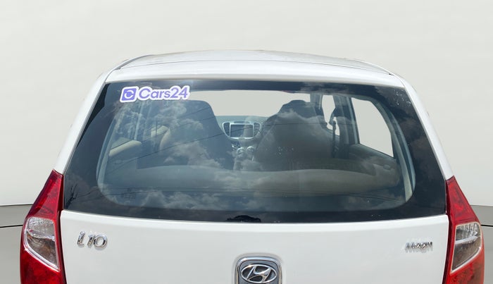 2016 Hyundai i10 MAGNA 1.1, CNG, Manual, 1,47,098 km, Rear Windshield