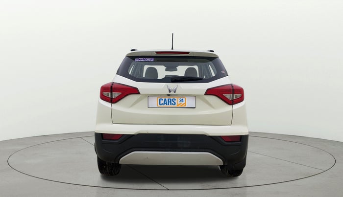 2023 Mahindra XUV300 W8 (O) 1.5 DIESEL AMT, Diesel, Automatic, 90,866 km, Back/Rear