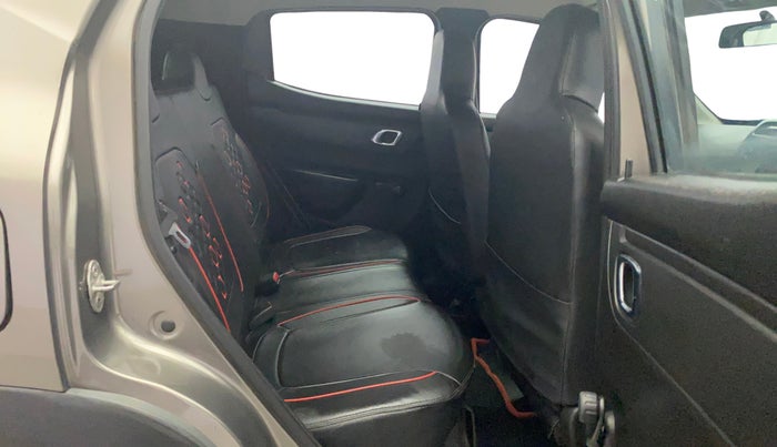 2019 Renault Kwid RXT 1.0 AMT (O), Petrol, Automatic, 57,254 km, Right Side Rear Door Cabin