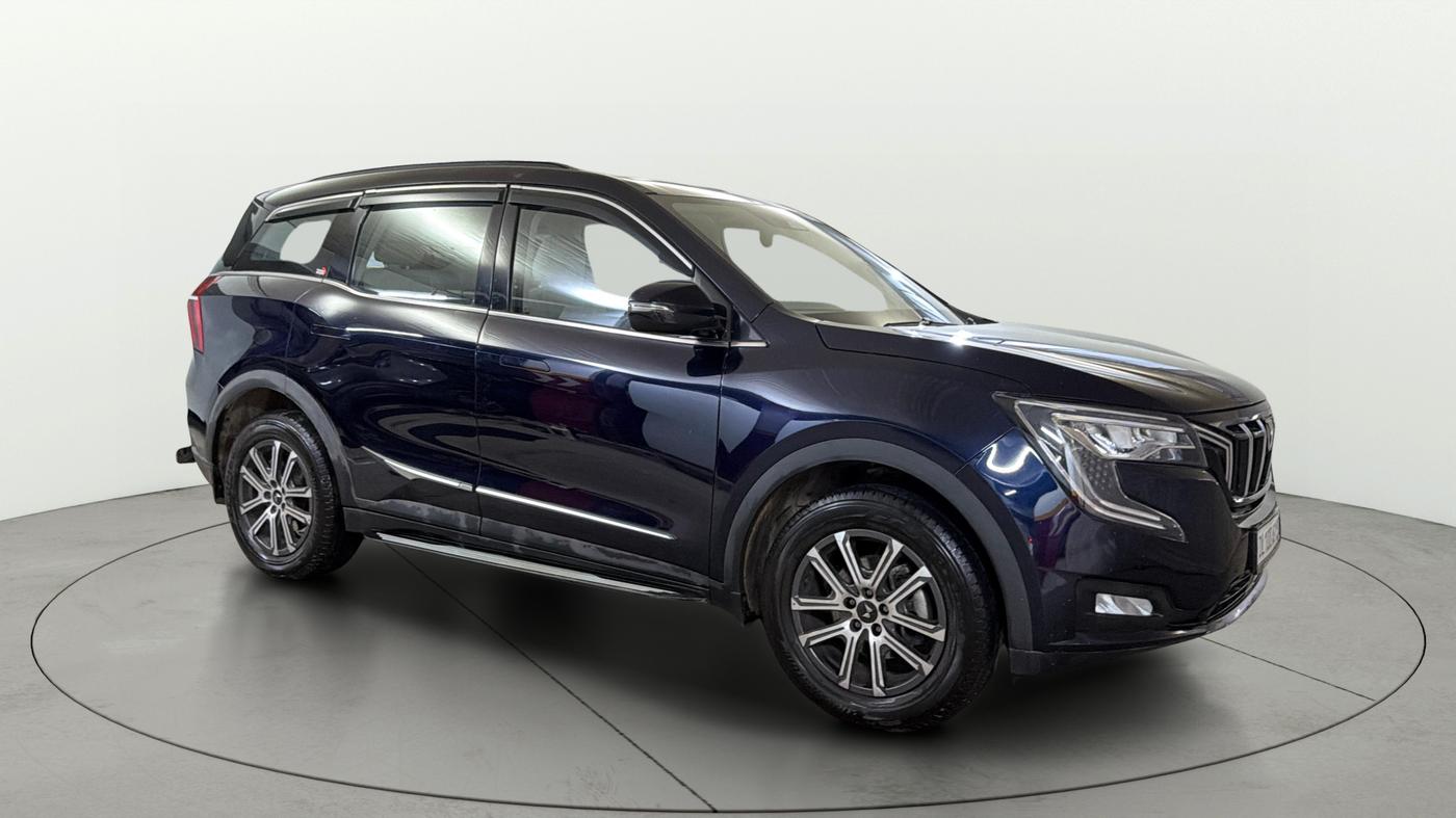 2025 Mahindra XUV700 AX 7 P MT 7 STR, Petrol, Manual, 6,361 km, Right Front Diagonal
