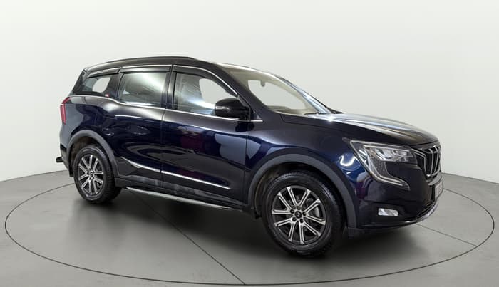 2025 Mahindra XUV700 AX 7 P MT 7 STR, Petrol, Manual, 6,361 km, Right Front Diagonal
