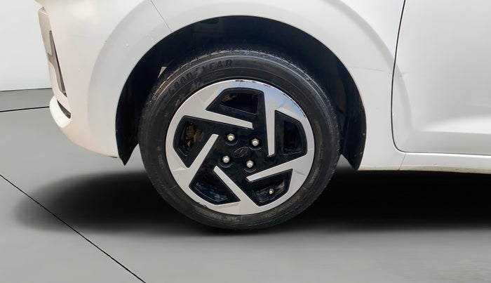 2023 Hyundai GRAND I10 NIOS SPORTZ 1.2 KAPPA VTVT, Petrol, Manual, 24,821 km, Left Front Wheel