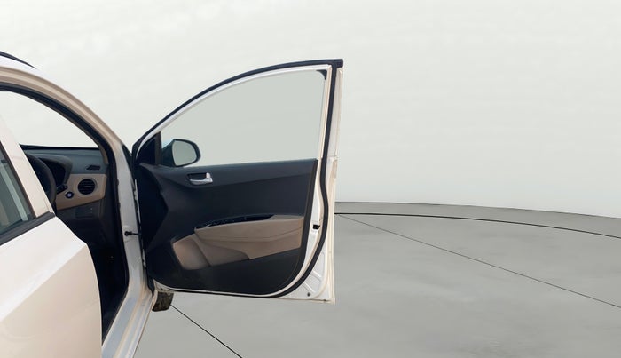 2017 Hyundai Grand i10 ASTA 1.2 KAPPA VTVT, Petrol, Manual, 76,308 km, RHS Front Door