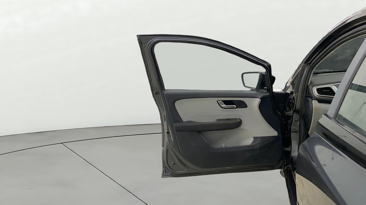 2021 Tata ALTROZ XZ PETROL, Petrol, Manual, 55,206 km, LHS Front Door