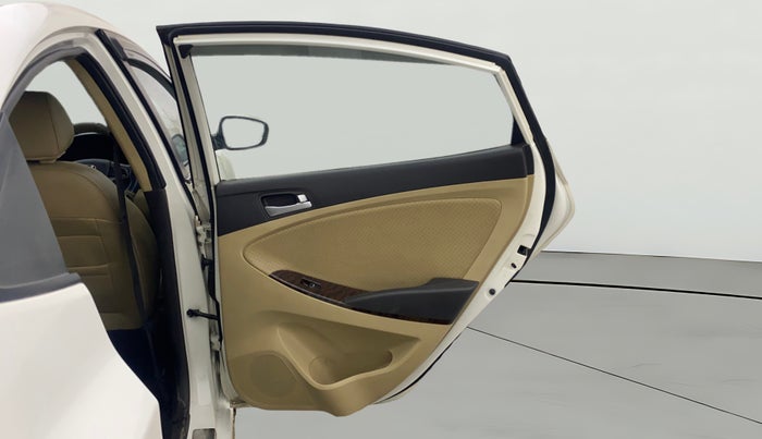 2015 Hyundai Verna FLUIDIC 4S 1.6 VTVT SX, Petrol, Manual, 51,899 km, RHS Rear Door