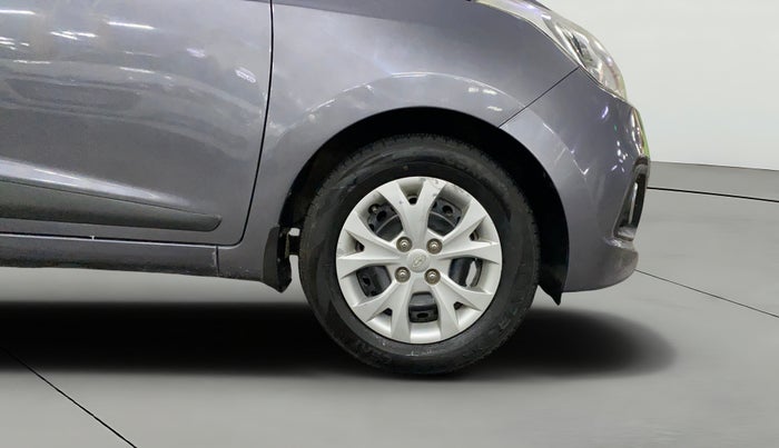 2014 Hyundai Grand i10 SPORTZ 1.2 KAPPA VTVT, Petrol, Manual, 98,870 km, Right Front Wheel