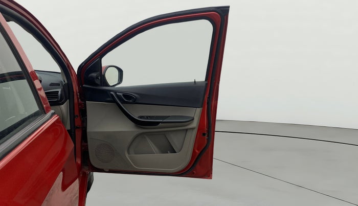 2019 Tata Tiago XZ PETROL, Petrol, Manual, 95,330 km, RHS Front Door